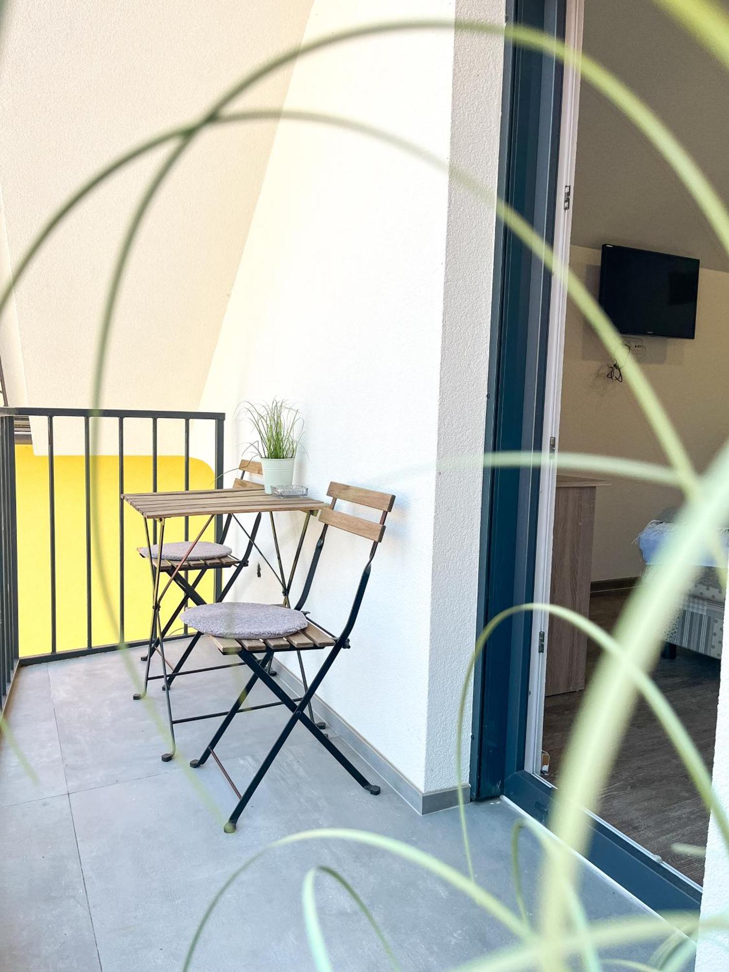 Anita'S Studio Apartments Ljubljana Luaran gambar