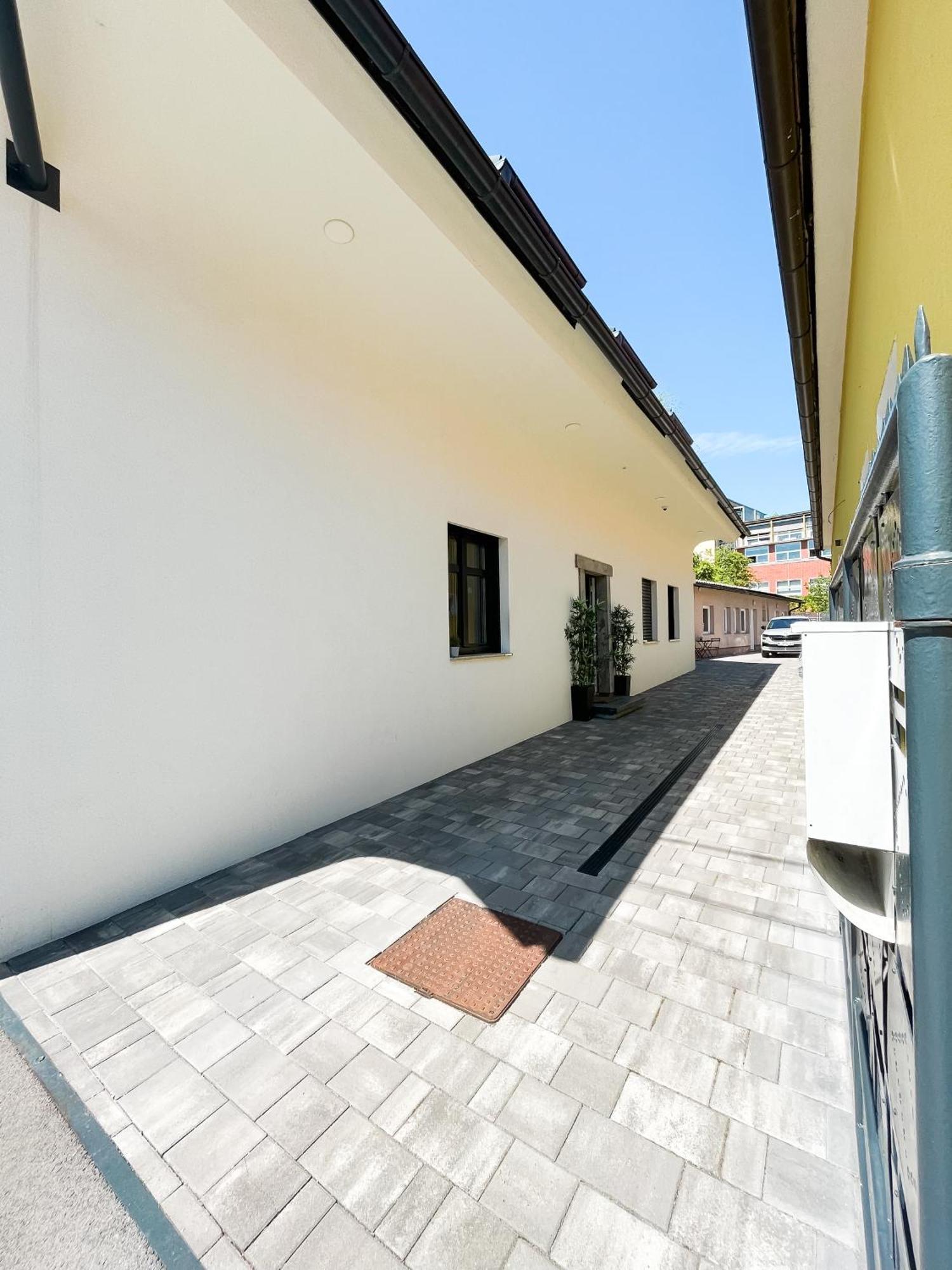 Anita'S Studio Apartments Ljubljana Luaran gambar